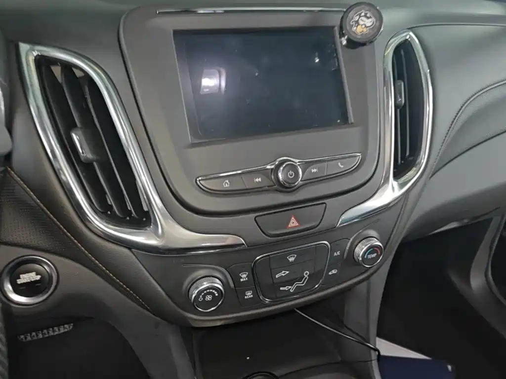 Chevrolet Equinox 2020 — фото 13