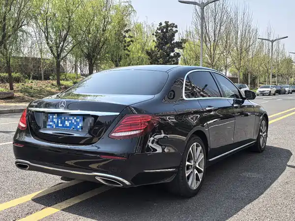 Mercedes-Benz E-Class 2018