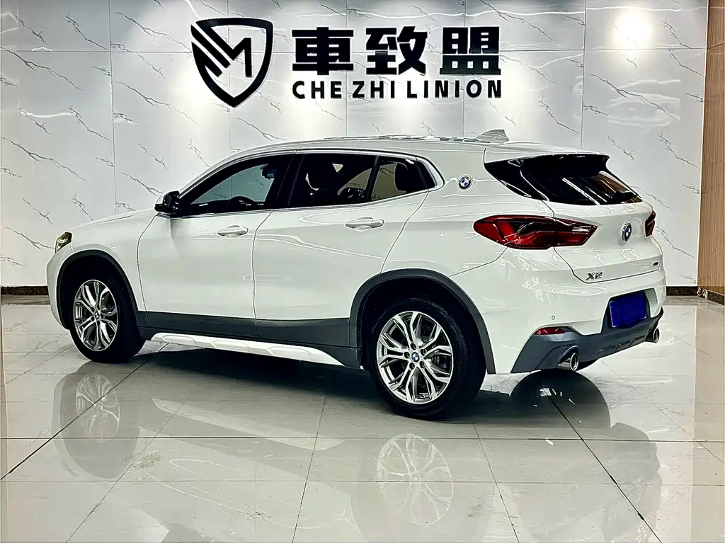 BMW X2 2019 — фото 6