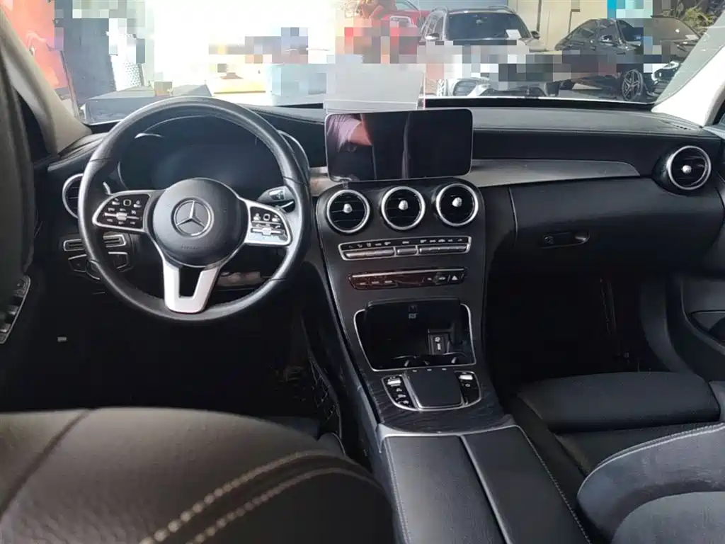 Mercedes-Benz C-Class 2019 — фото 10