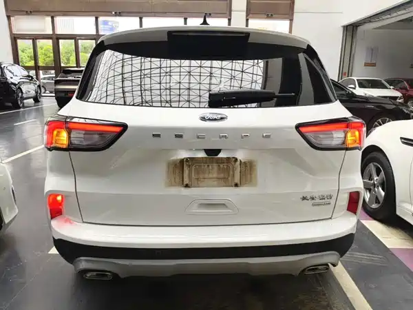 Ford Edge 2021