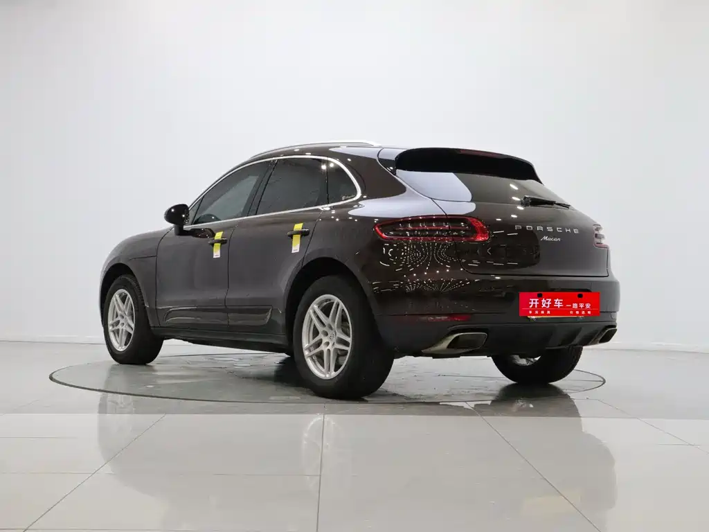 Porsche Macan 2017 — фото 4