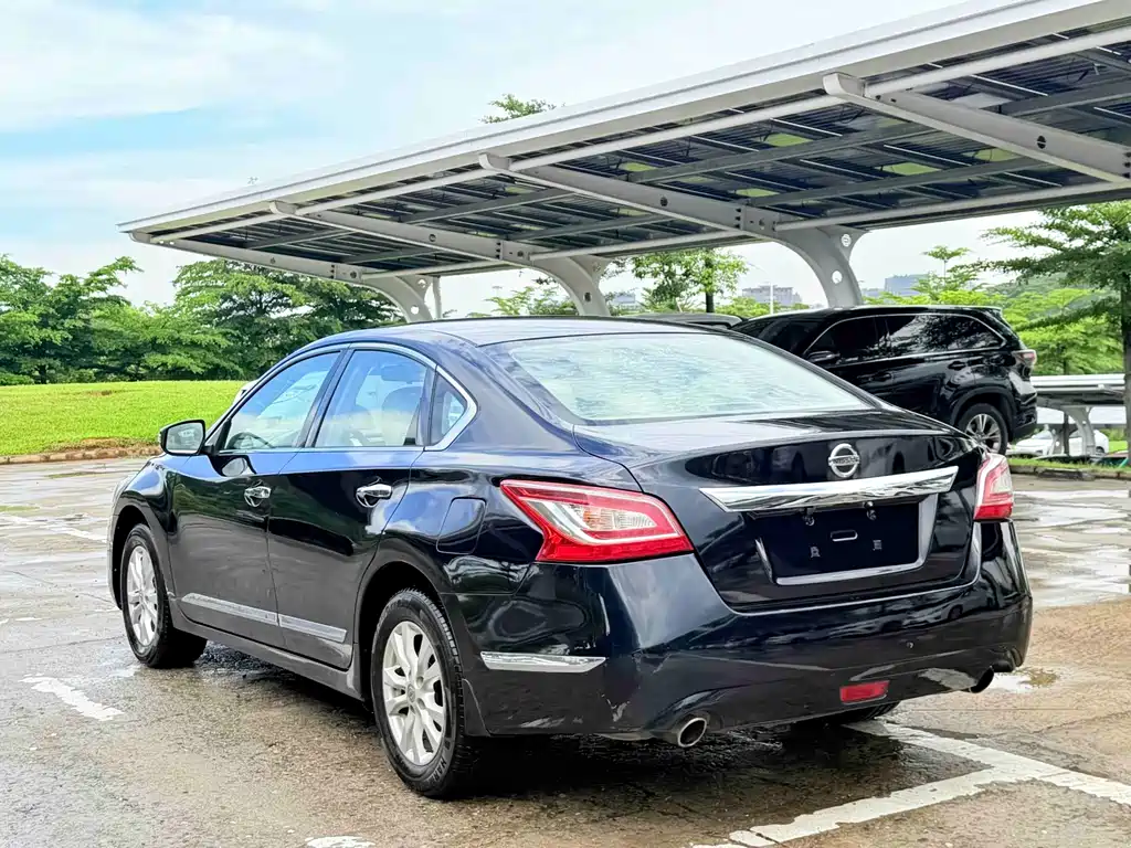 Nissan Teana 2015
