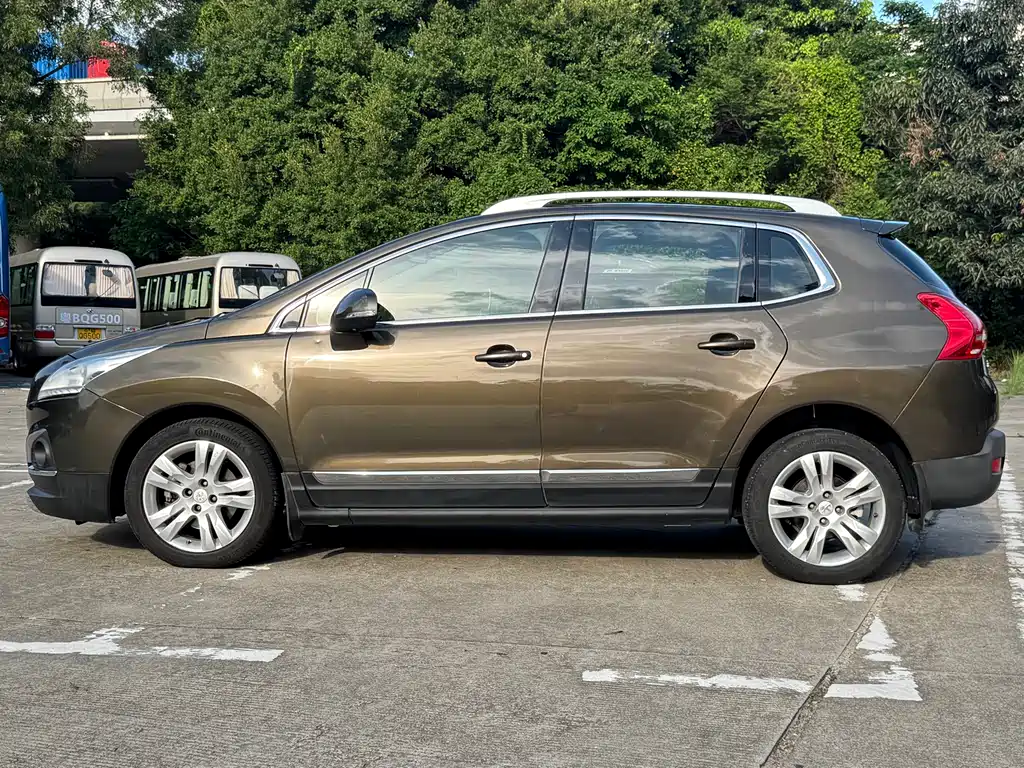 Peugeot 3008 2014 — фото 6