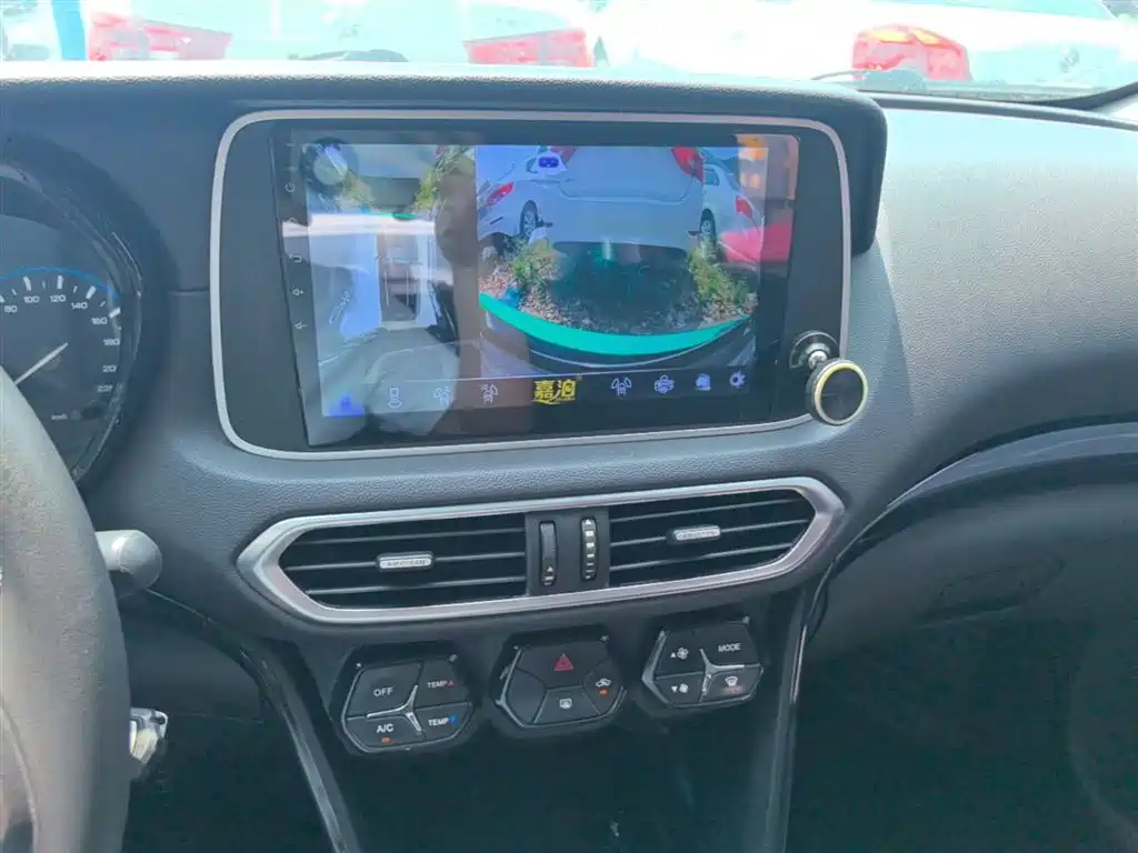 GAC Motor Trumpchi GS4 2018 — фото 13