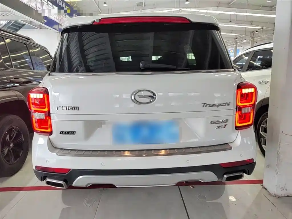 GAC Motor Trumpchi GS8 2018 — фото 6