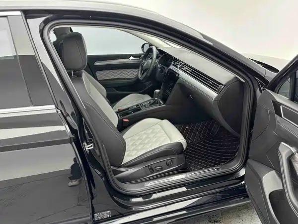 Volkswagen Magotan 2023