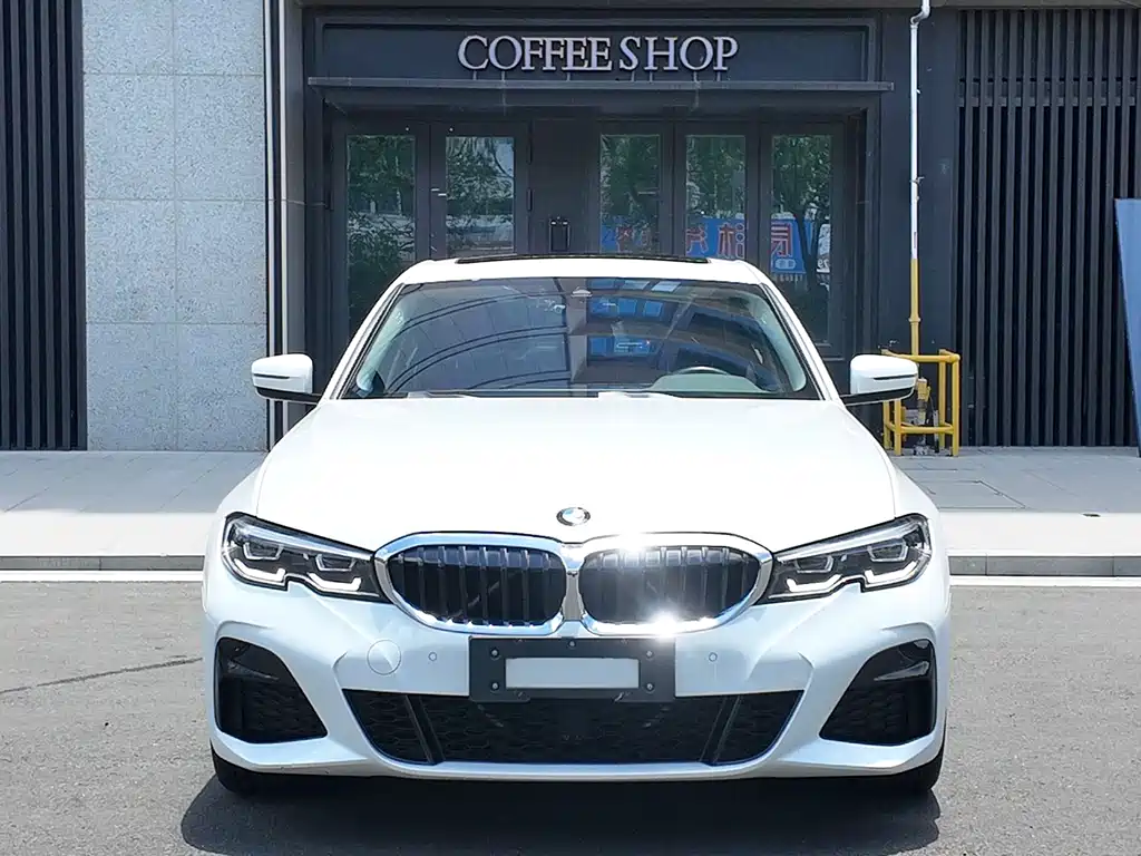 BMW 3 Series 2021