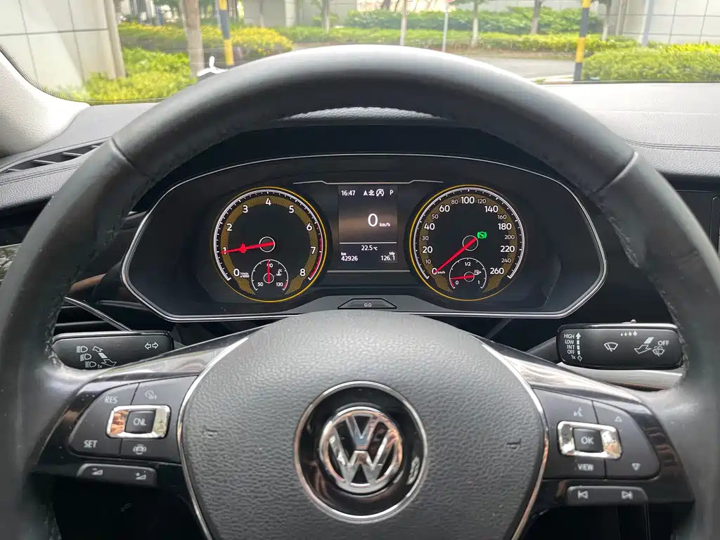 Volkswagen Passat 2020 — фото 10