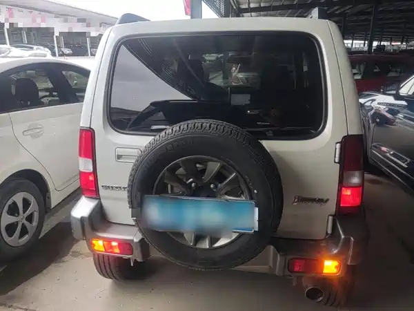 Suzuki Jimny 2016