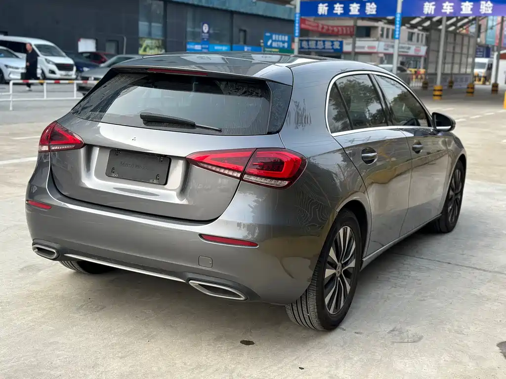 Mercedes-Benz A-Class 2023 — фото 6