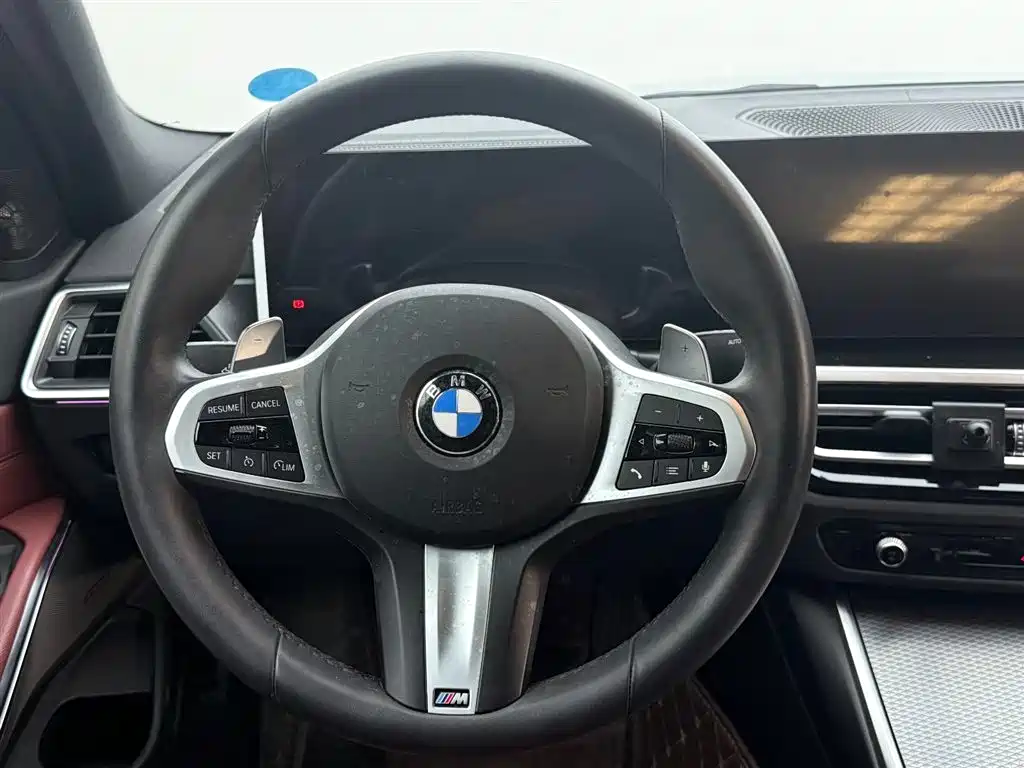 BMW 3 Series 2024 — фото 13