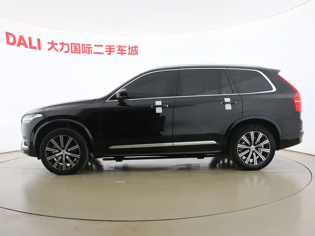 Volvo XC90 2023 — фото 3