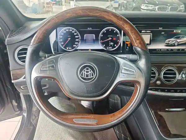 Mercedes-Benz S-Class 2015