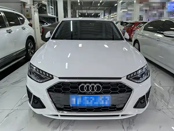 Audi A4L 2024