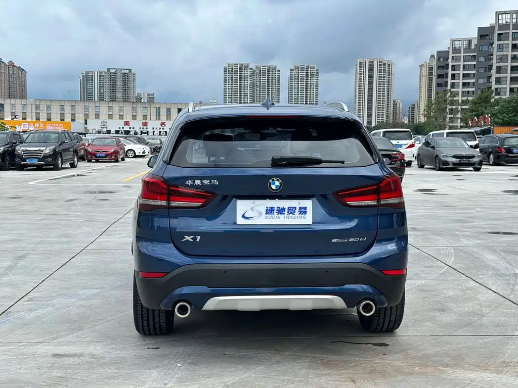 BMW X1 2021