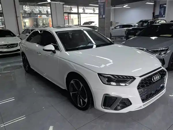 Audi A4L 2022