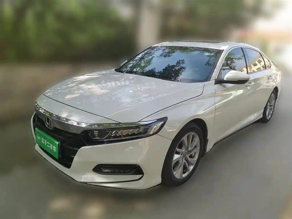 Honda Accord 2019 — фото 1