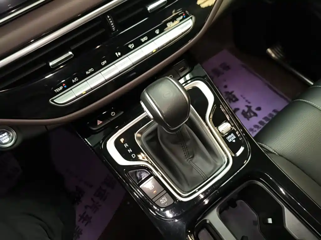GAC Trumpchi M6 2024 — фото 14