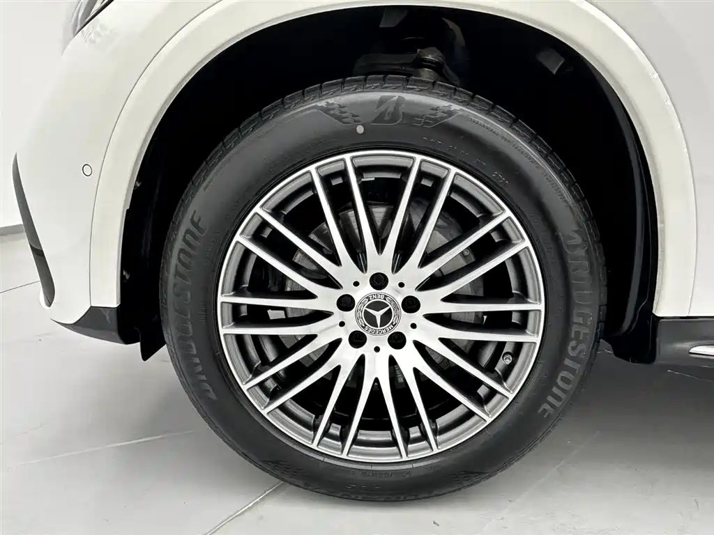 Mercedes-Benz GLC 2023 — фото 30