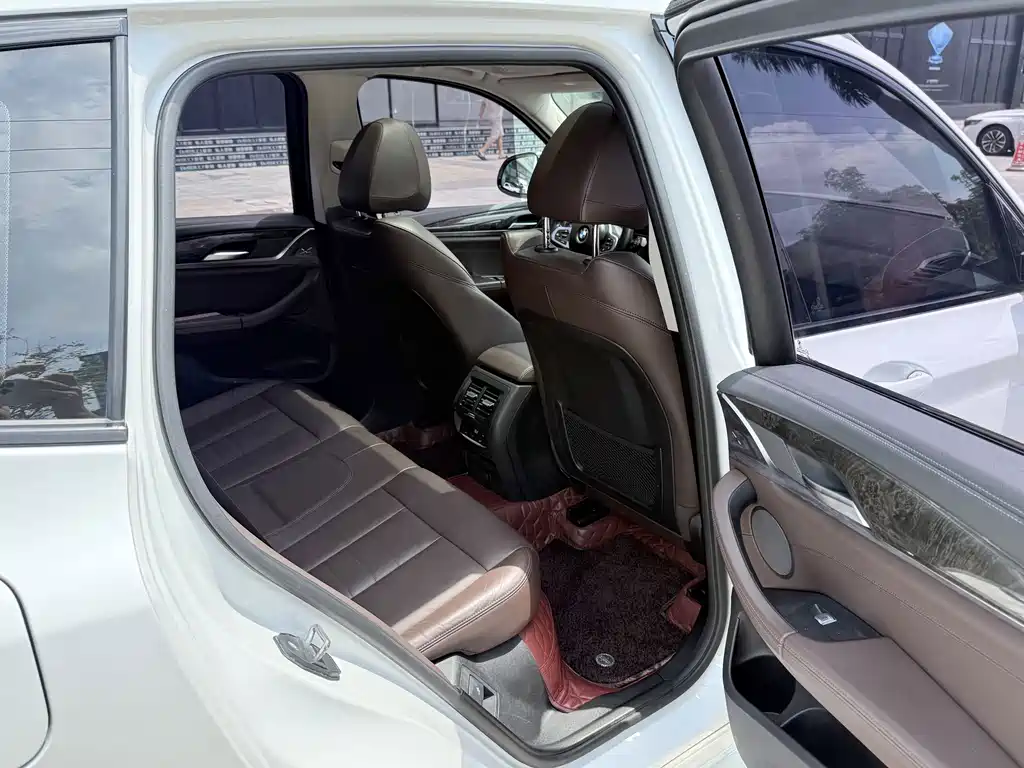 BMW X3 2019 — фото 10