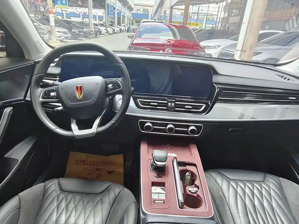 Hongqi HS5 2024