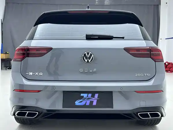 Volkswagen Golf 2022