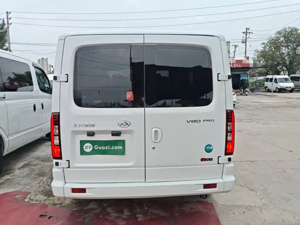 Maxus V80 2025