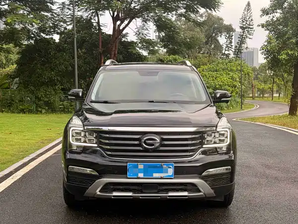 GAC Trumpchi GS8 2017