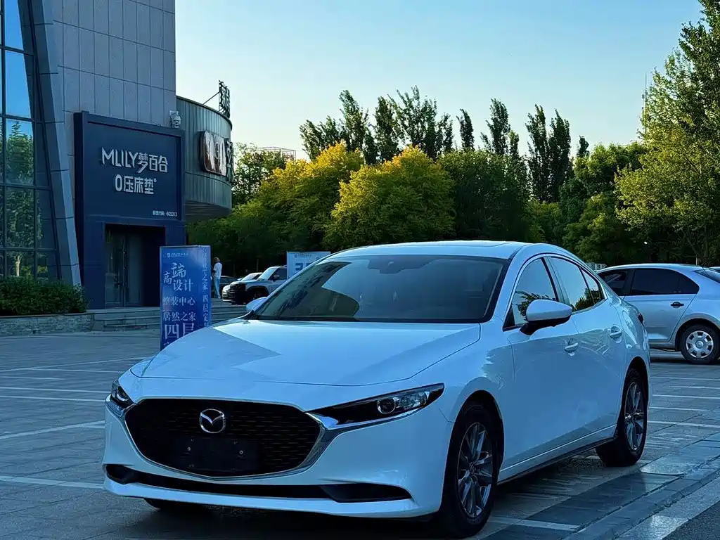 Mazda 3 Angkesela 2020