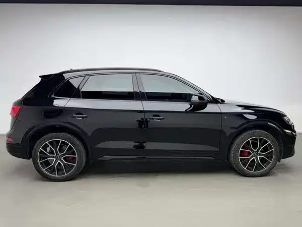 Audi Q5L 2024