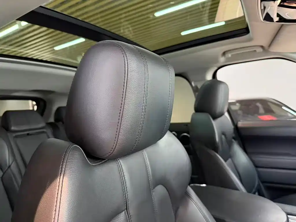 Land Rover Range Rover Sport 2016 — фото 11
