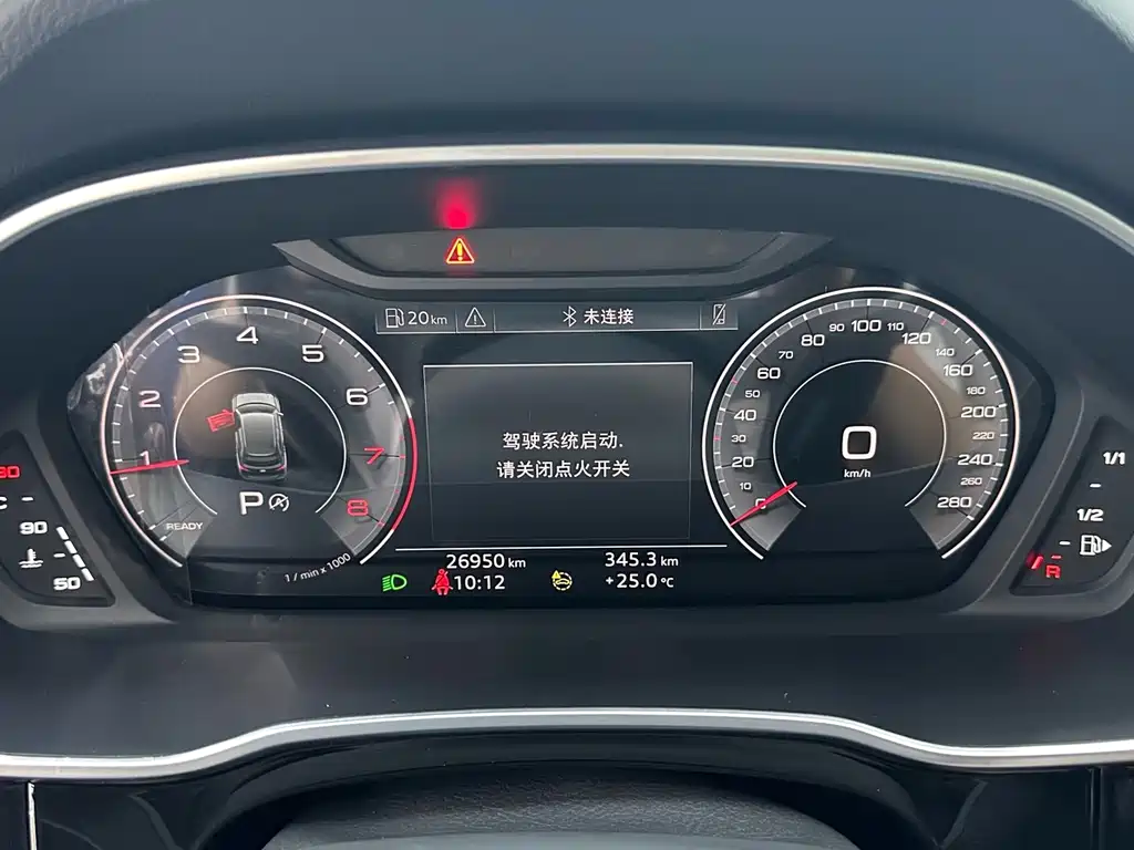 Audi Q3 2023 — фото 13