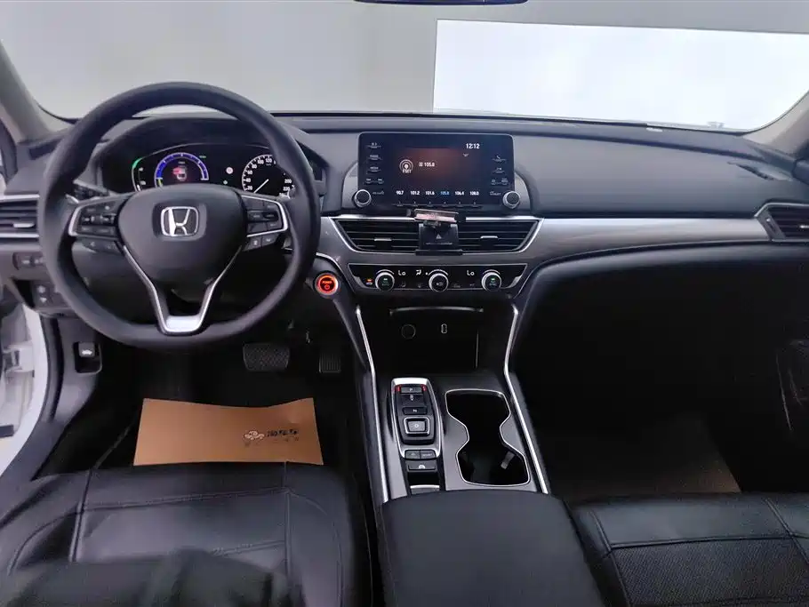 Honda Accord 2021 — фото 12