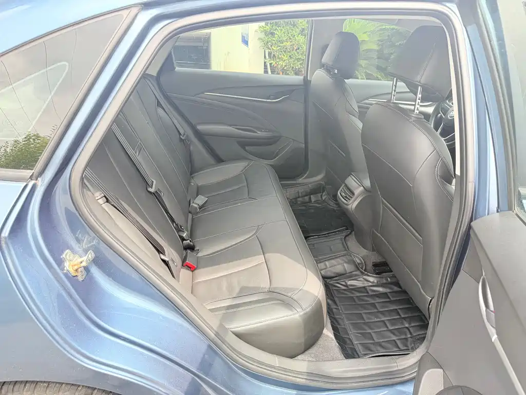 Buick Excelle GT 2015 — фото 14