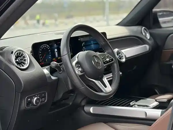 Mercedes-Benz GLB 2022
