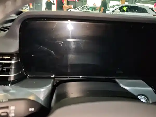 Hongqi HS5 2023