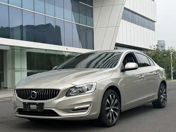 Volvo S60 2019