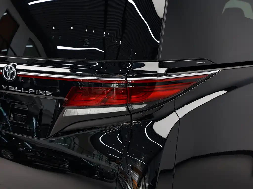 Toyota Vellfire 2024 — фото 22