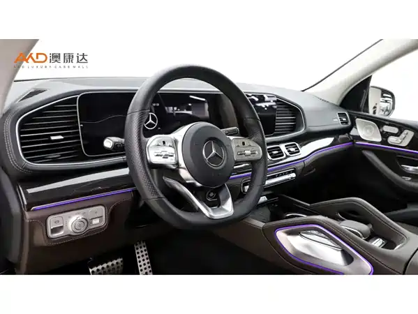 Mercedes-Benz GLS 2023