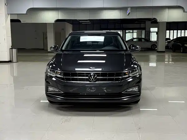 Volkswagen Bora 2021