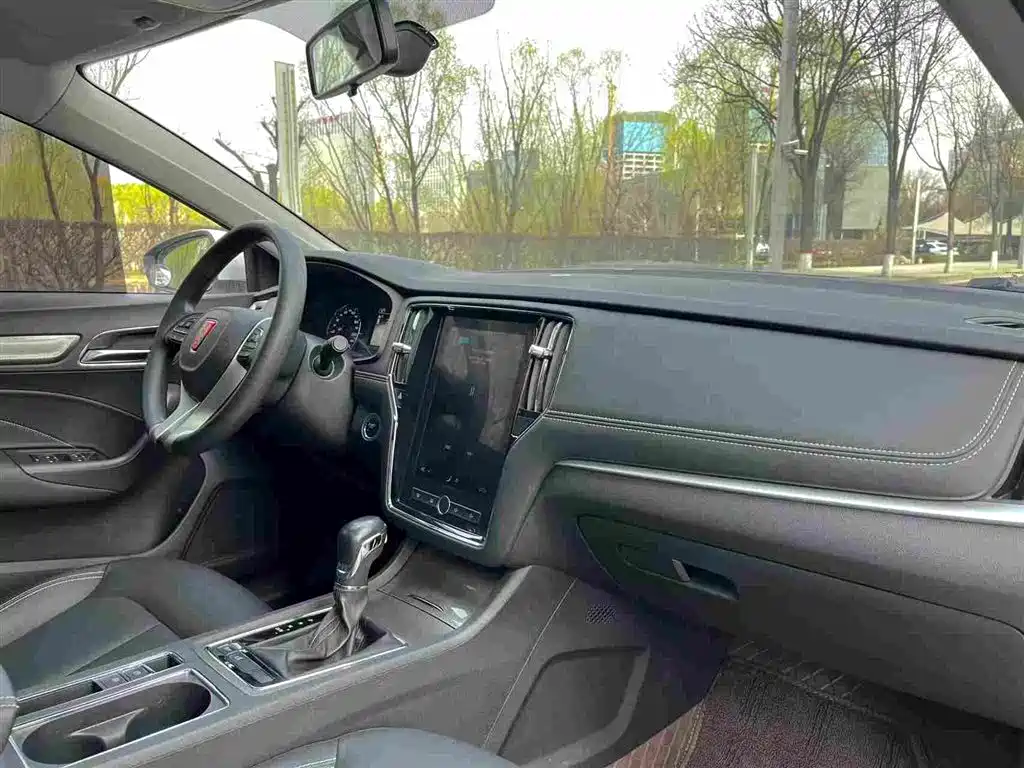 Roewe i6 Classic 2021 — фото 14