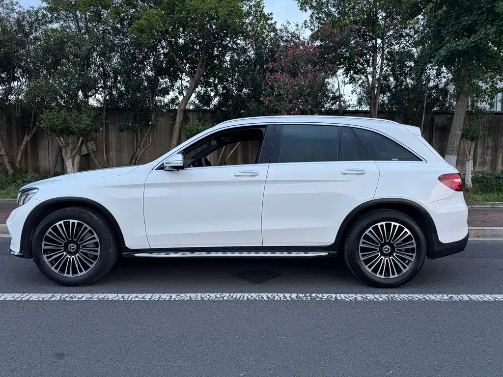 Mercedes-Benz GLC 2018 — фото 3