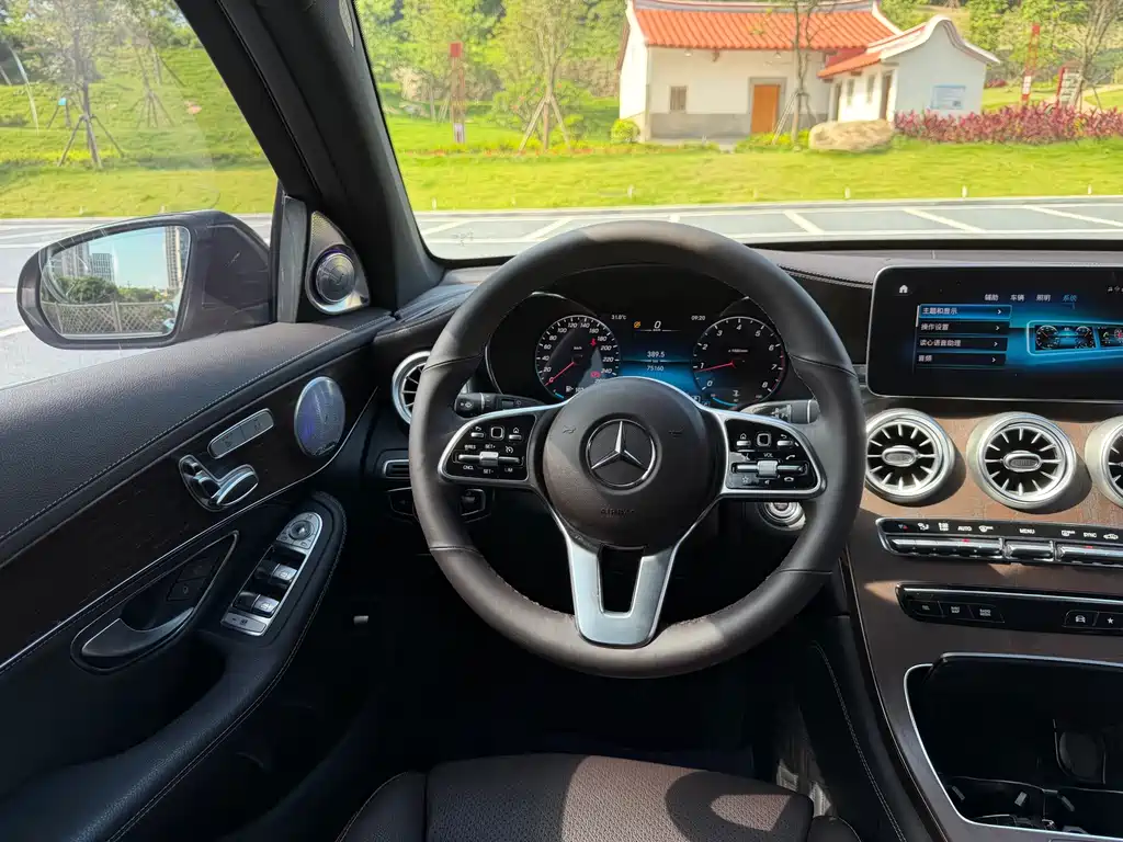 Mercedes-Benz GLC 2020 — фото 10