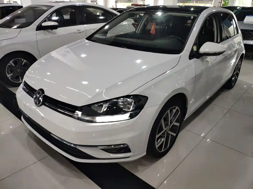 Volkswagen Golf 2020