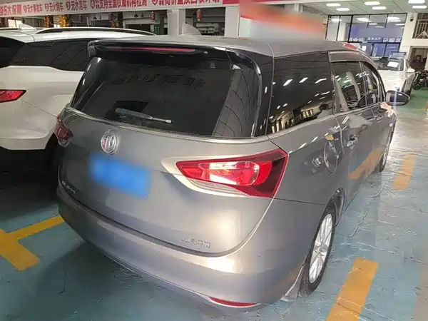 Buick GL6 2018