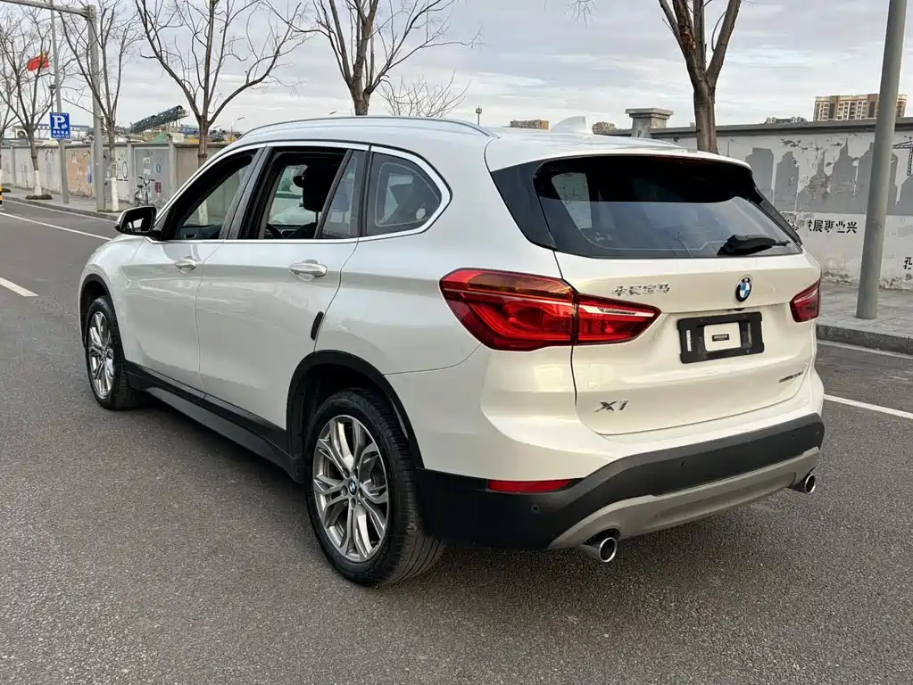BMW X1 2019 — фото 17