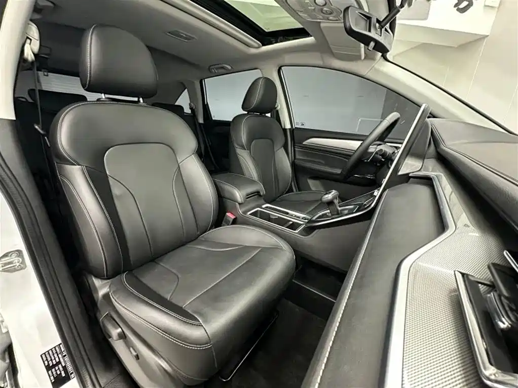 Haval M6 2022 — фото 12