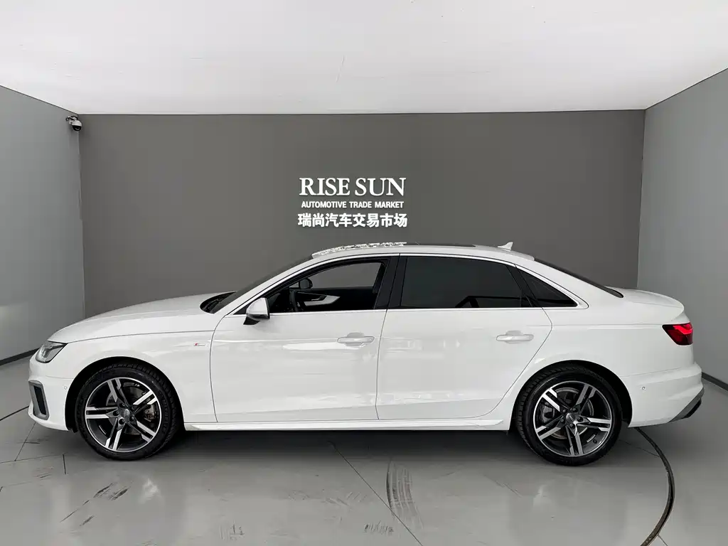 Audi A4L 2021 — фото 7
