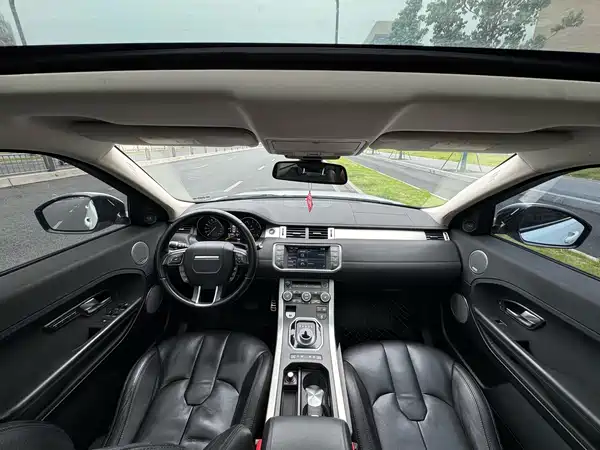 Land Rover Range Rover Evoque 2015